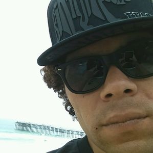 Meet your Posher, Kellen